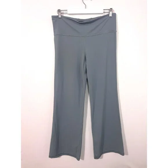 NEW Athleta Elation Ultra High Flare Pant in Coastline Blue #981683 Size 1X - Picture 3 of 9